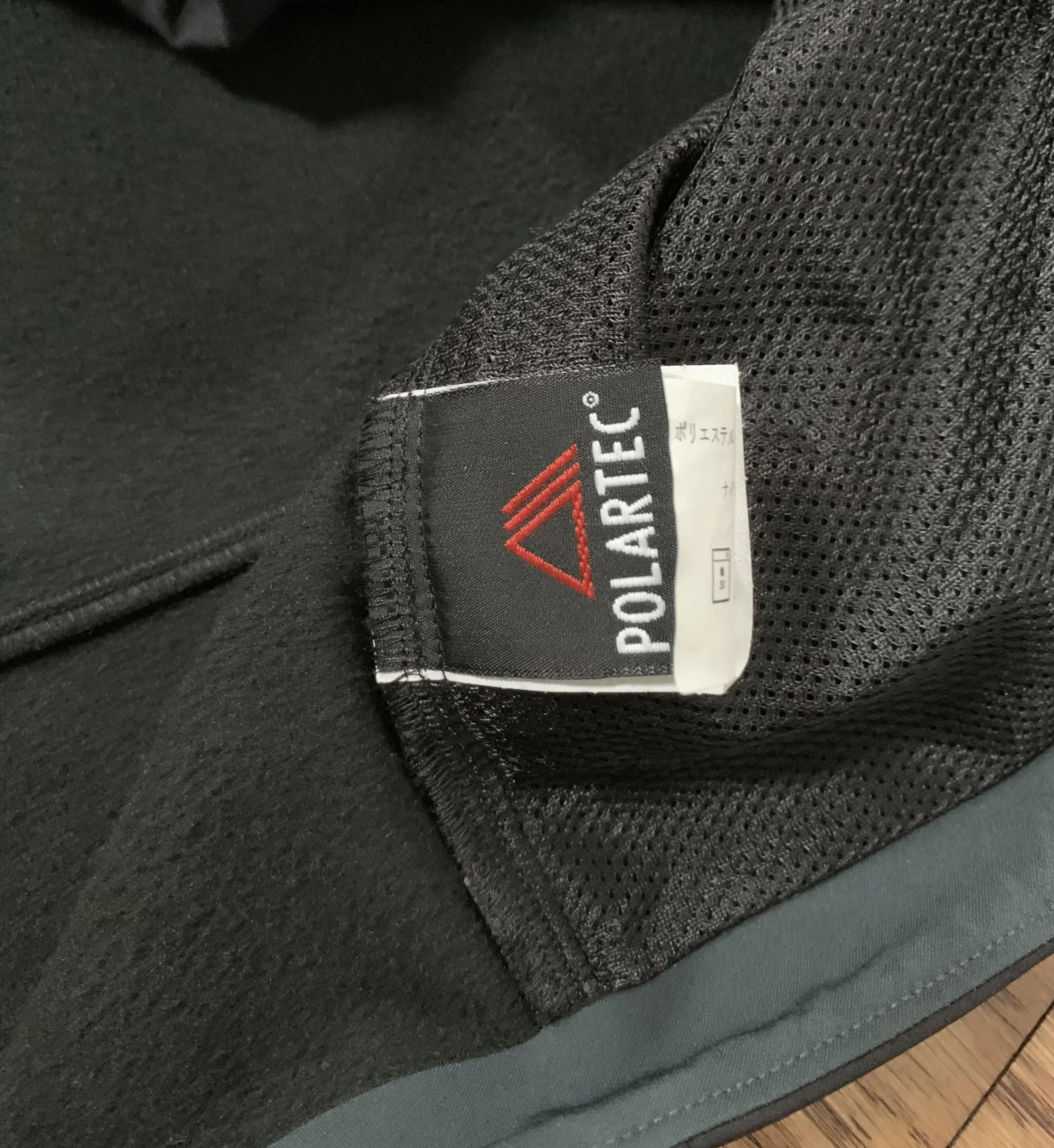 Vintage Arc'teryx Gamma Hoodie Black / Grey (Size XL) — RootsBK